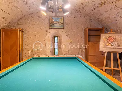 Maison, 303 m²