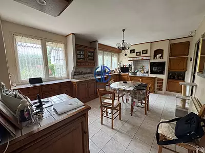 Maison, 168 m²