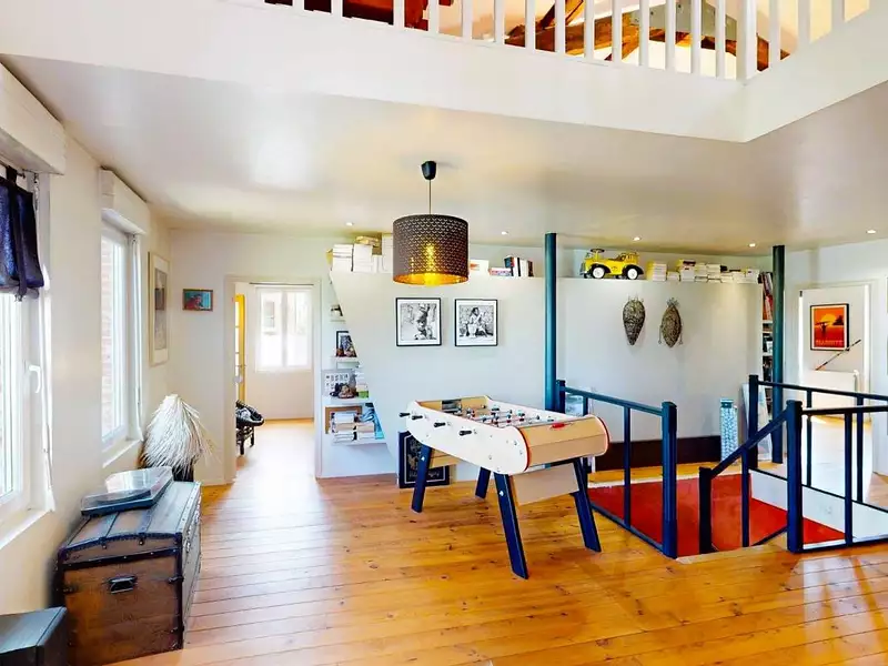 Maison, 318 m²