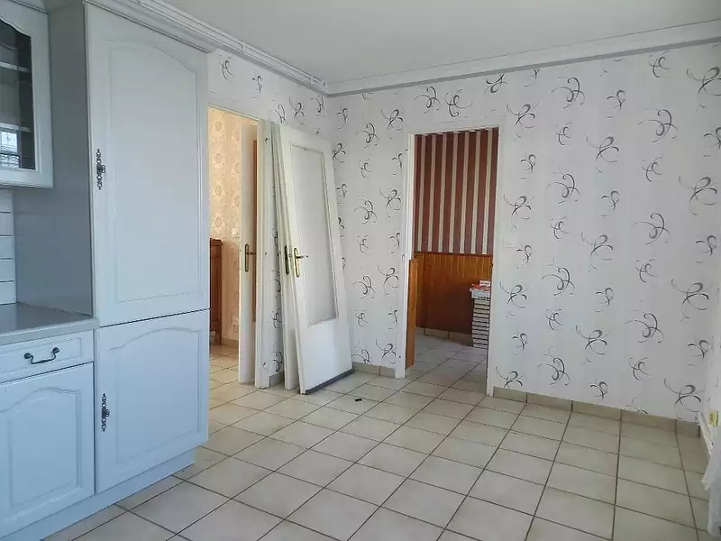 Maison, 300 m²
