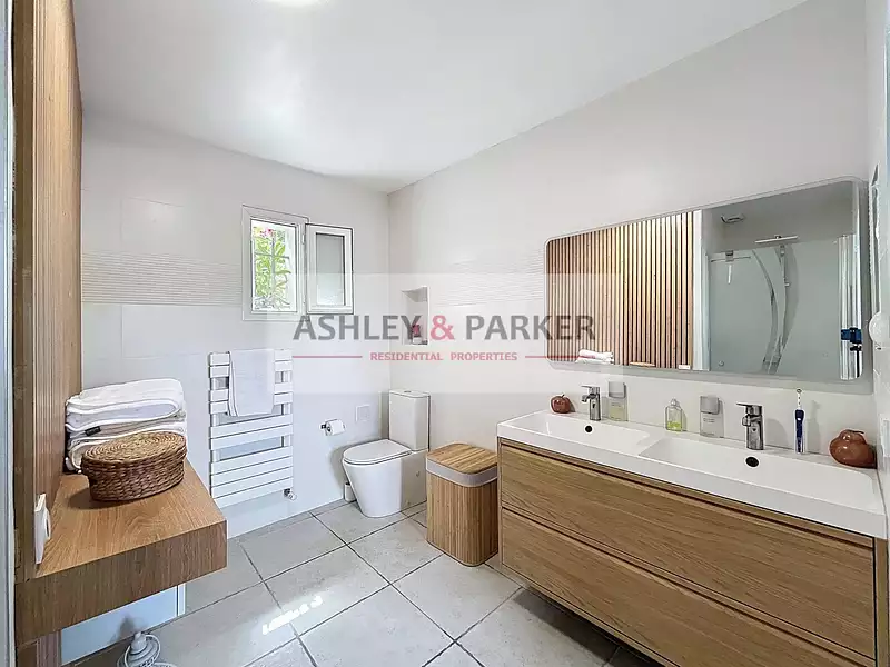 Maison, 173 m²