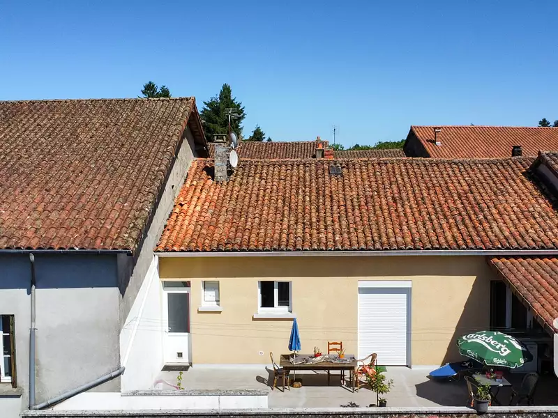 Maison, 850 m²