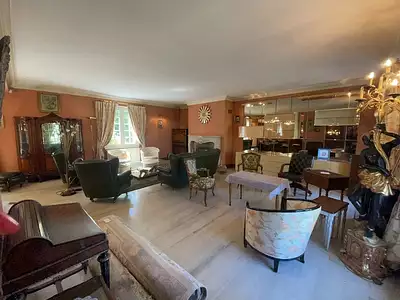 Maison, 311 m²