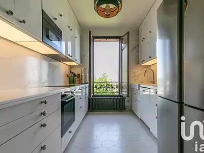 Maison, 252 m²