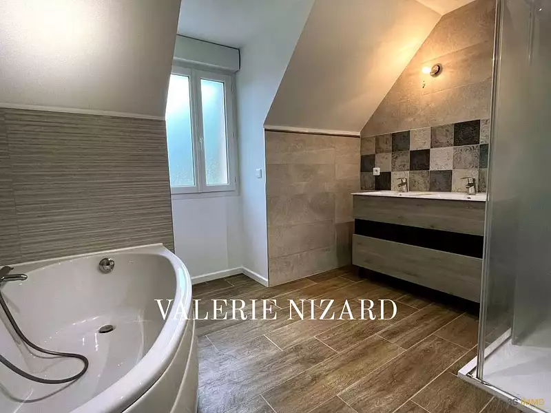 Maison, 171 m²