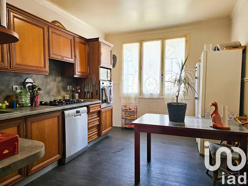 Maison, 850 m²