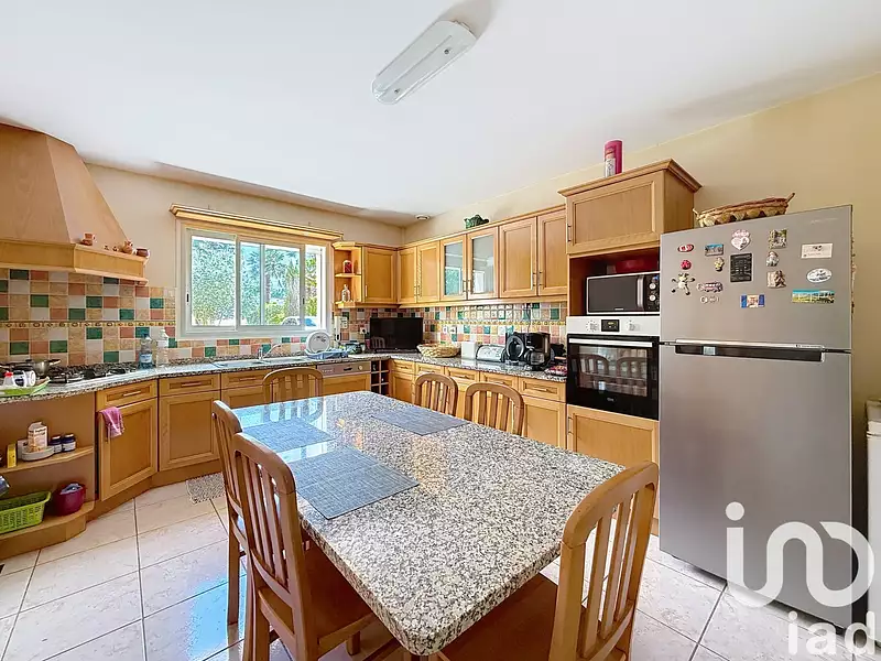 Maison, 170 m²