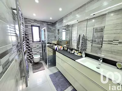 Maison, 140 m²