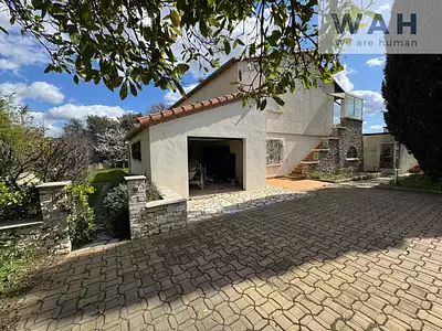Maison, 276 m²