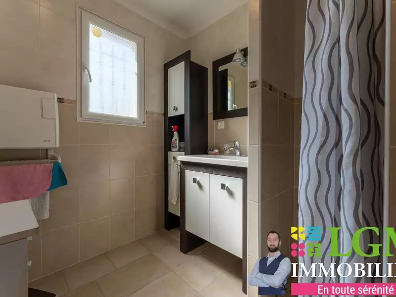 Maison, 181 m²