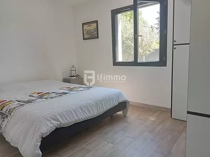 Maison, 185 m²