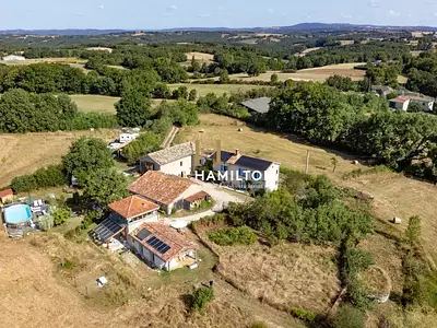 Maison, 282 m²