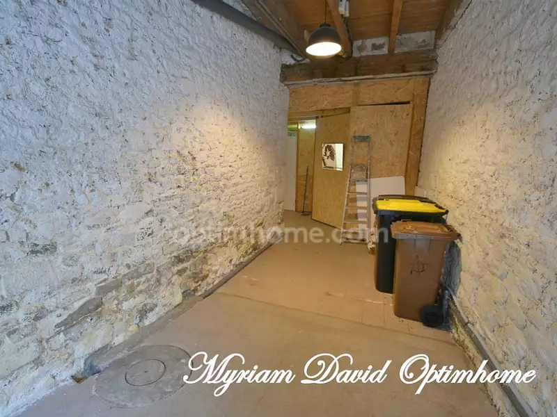 Immeuble, 182 m²