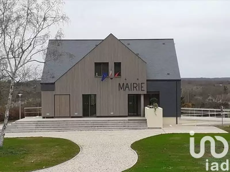 Terrain, 619 m²