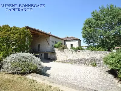 Maison, 257 m²