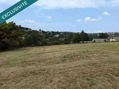 Terrain, 2 027 m²