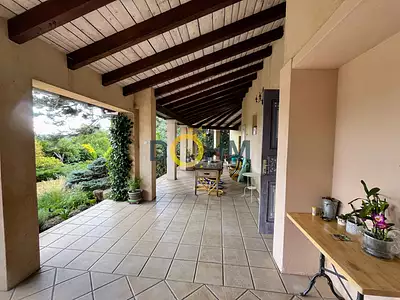 Maison, 185 m²