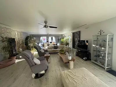 Maison, 185 m²