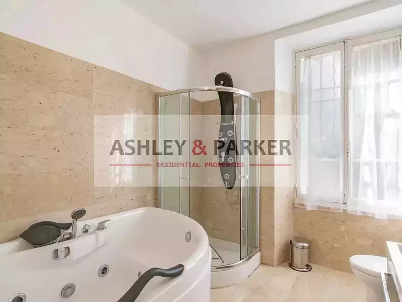 Appartement, 200 m²