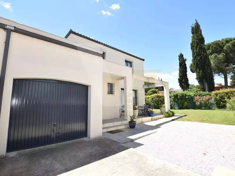 Maison, 100,86 m²