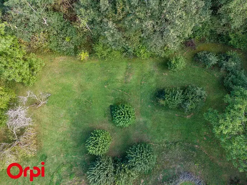 Terrain, 988 m²