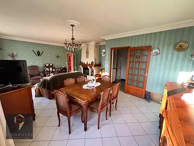 Maison, 114 m²