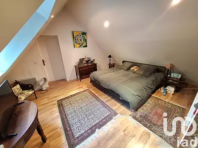 Maison, 196 m²