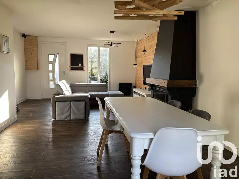 Maison, 92 m²