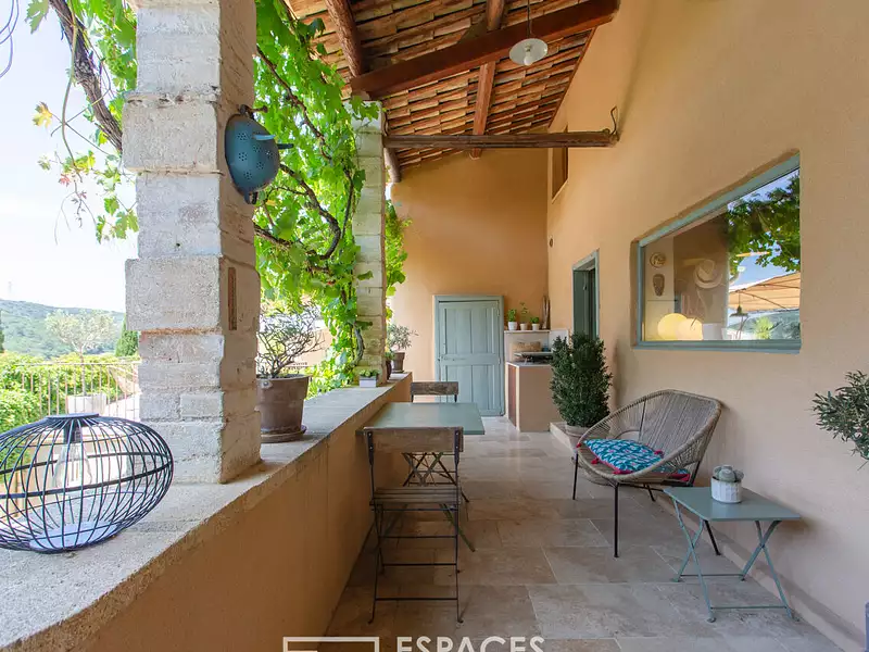 Maison, 259 m²