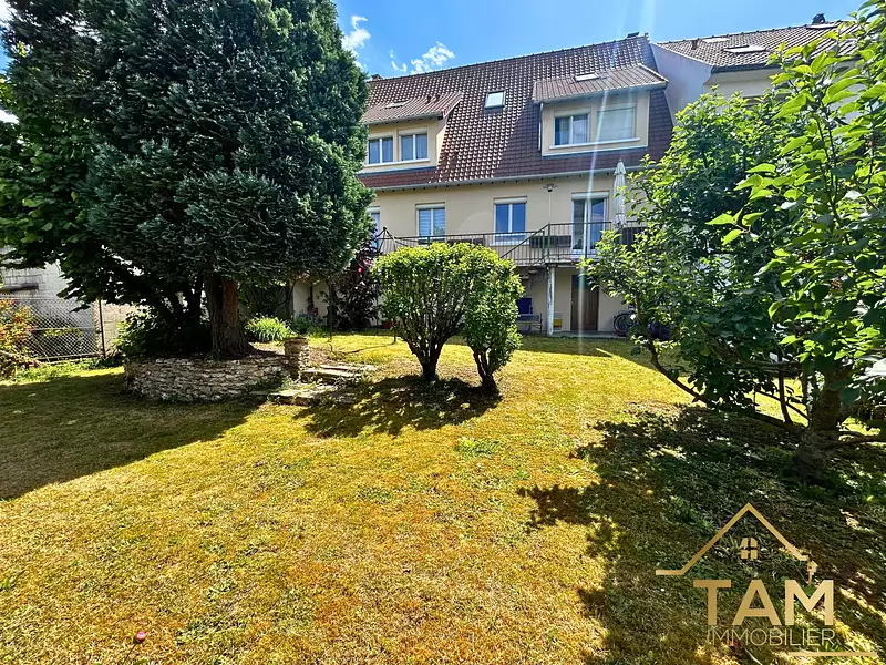 Maison, 186 m²