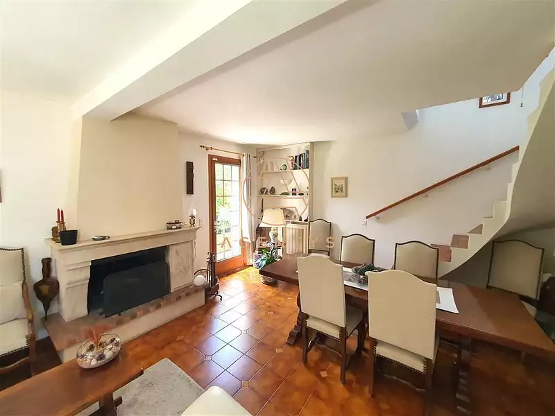 Maison, 97 m²