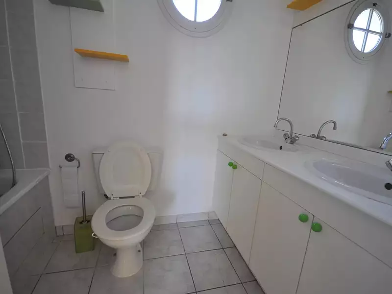 Maison, 111 m²