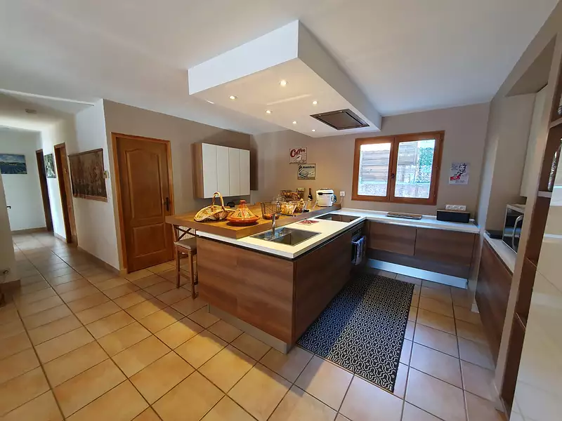 Maison, 192 m²