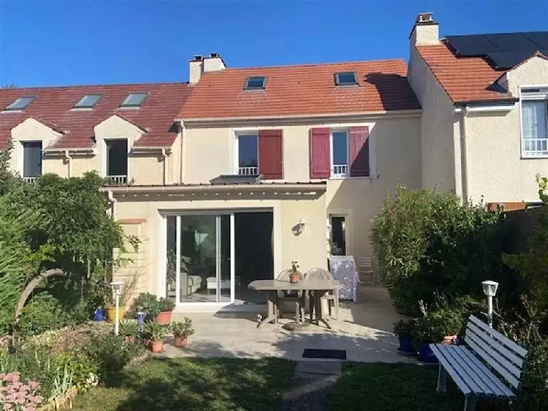 Maison, 125 m²