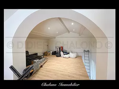 Maison, 255 m²