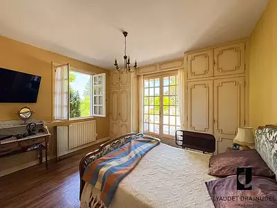 Maison, 244 m²