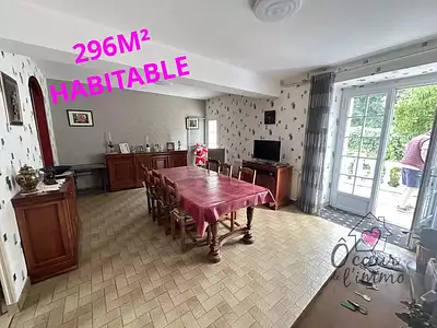 Maison, 295 m²
