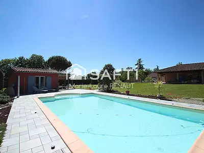 Maison, 254 m²