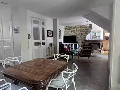 Maison, 250 m²