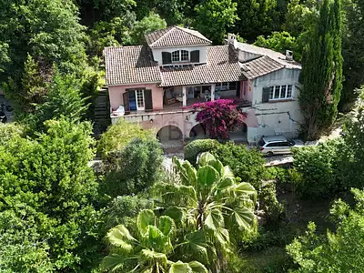 Maison, 180 m²