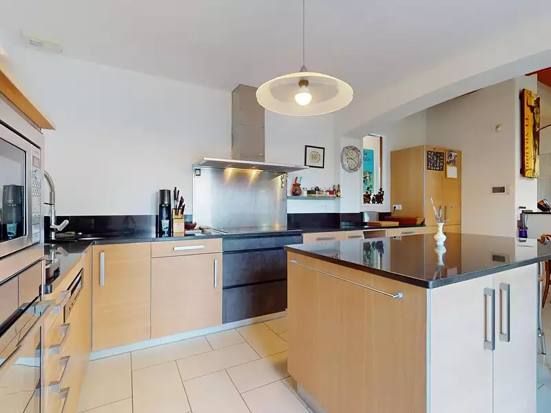 Maison, 268 m²