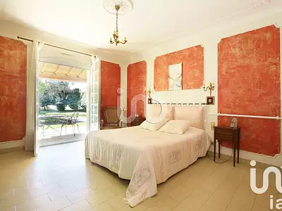 Maison, 220 m²