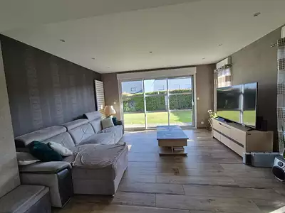 Maison, 157 m²