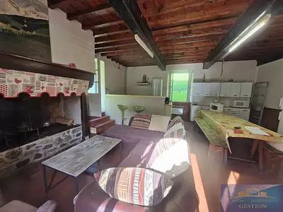 Maison, 180 m²