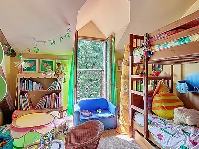 Maison, 370,93 m²