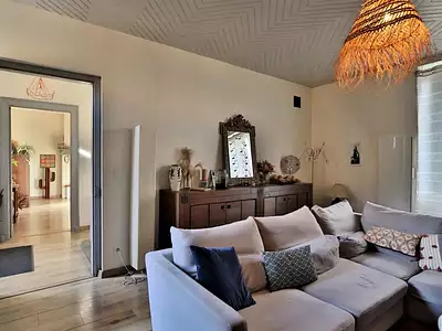 Maison, 240 m²