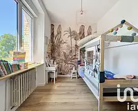 Maison, 196 m²