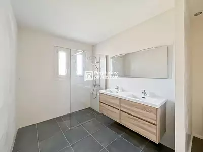 Maison, 177 m²
