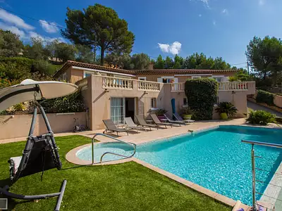 Maison, 185 m²