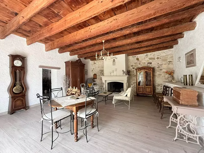 Maison, 329 m²